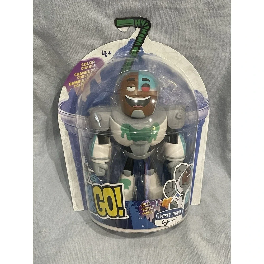 NEW DC Comics Teen Titans Go! Twisty Titan Flexible Action Figure - Cyborg